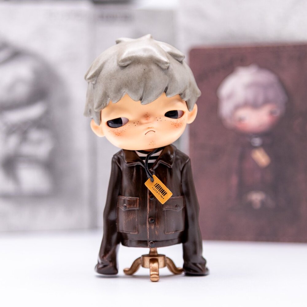 POP MART x Costume Hirono x Reshape Series Confirmed Figure in Open Box BNWT